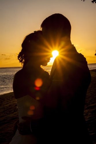 Sunset-couple-in-Mauritius